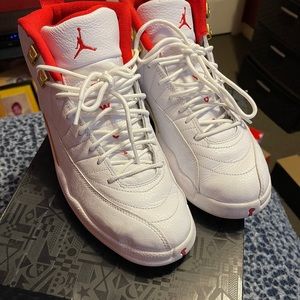 Air Jordan Retro 12
